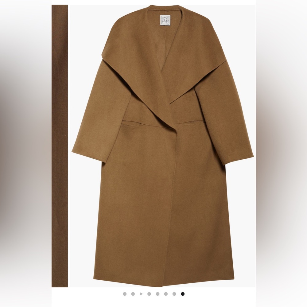 NWT TOTEME
Signature Double Face Wool
& Cashmere Coat